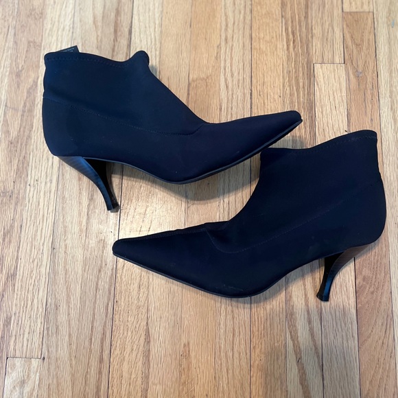 Vintage ankle sock booties size 8.5. - Picture 2 of 2